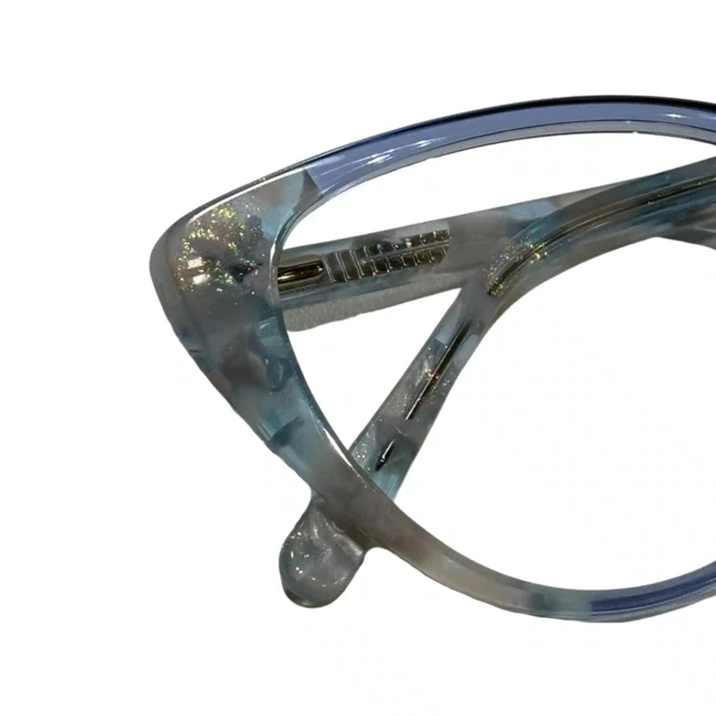 Óculos de grau Evolve, modelo gatinho Azul Translúcido