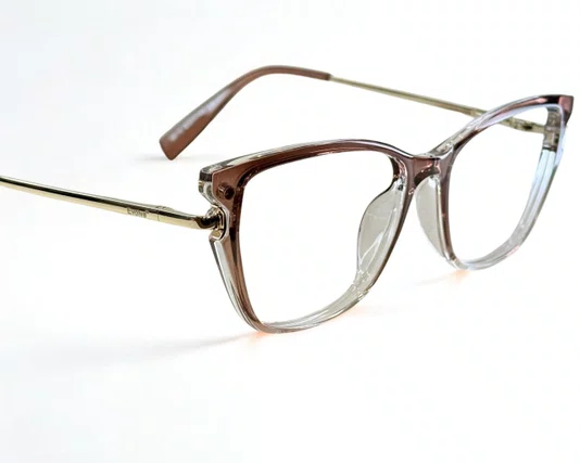 Óculos de Grau Feminino Clip-on Modelo 2 em 1 em Marrom Translúcido