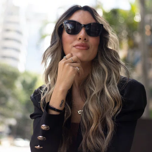 Óculos de Grau Feminino Clip-on Modelo 2 em 1 em Preto com Transparência