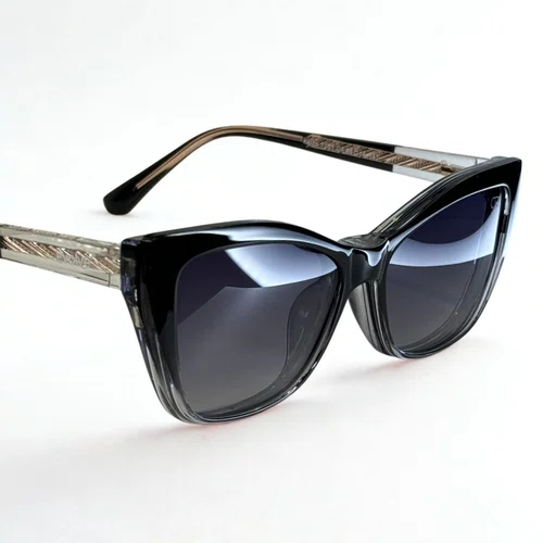 Óculos de grau feminino clip-on, modelo 2 em 1 em Preto Degradê
