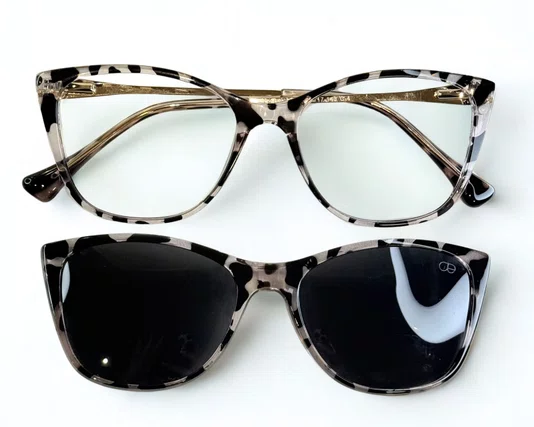 Óculos de Grau Feminino Clip-on Modelo 2 em 1 Em Rosê Tartarugado