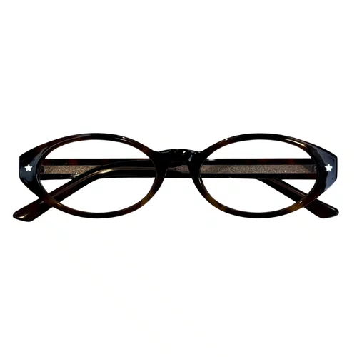 Óculos de grau feminino modelo Oval em Tartarugado