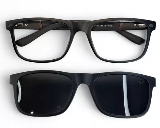 Óculos de Grau Masculino Clip-on Modelo 2 em Preto