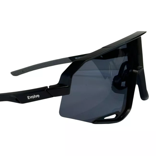 Óculos de sol Evolve, modelo esportivo em Preto com lente Cinza