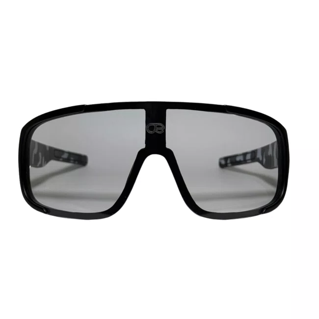 Óculos de sol Evolve, modelo esportivo em Preto com Lente Transparente com Escurecimento