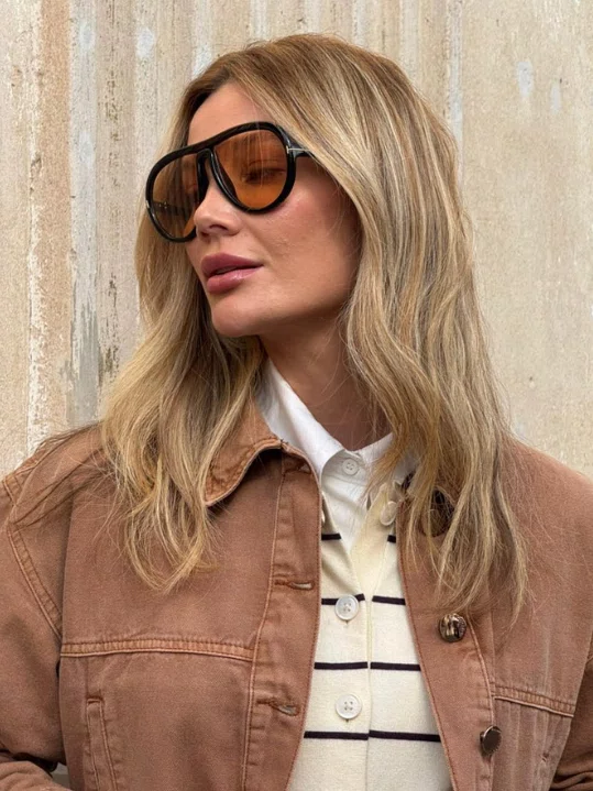 Óculos de sol feminino Evolve, modelo Máscara em Preto com lentes Cosméticas Amarelas