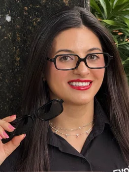 Óculos de grau feminino clip-on Evolve, modelo 2 em 1 em Preto