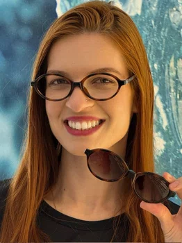 Óculos de grau feminino clip-on Evolve, modelo 2 em 1 em Tartarugado