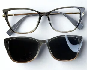 Óculos de Grau Feminino Clip-on Modelo 2 em 1 em Cinza com Degradê