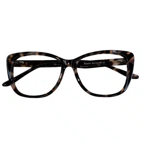 Óculos de grau feminino modelo gatinho em Tartarugado