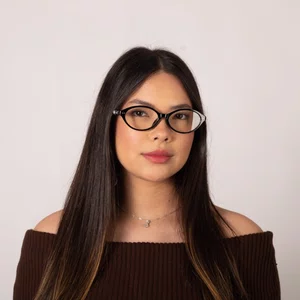 Óculos de grau feminino modelo Oval em Preto