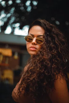 Óculos de sol Evolve, modelo Oval Metal em Dourado lente Marrom Espelhada