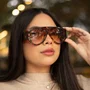 Óculos de sol feminino, modelo aviador em Tartarugado